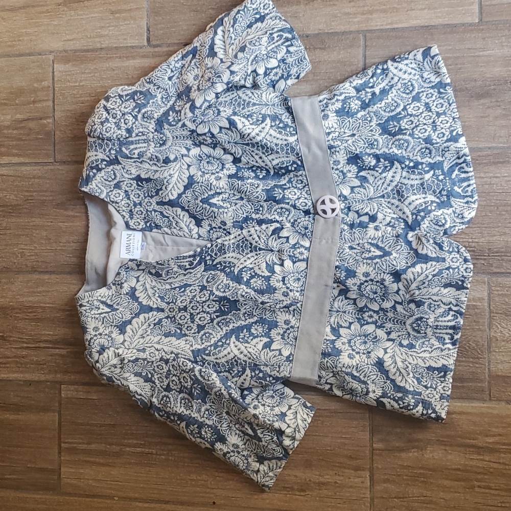 Armani Collezioni Opulent Jacquard Floral Paisley Crop Jacket.